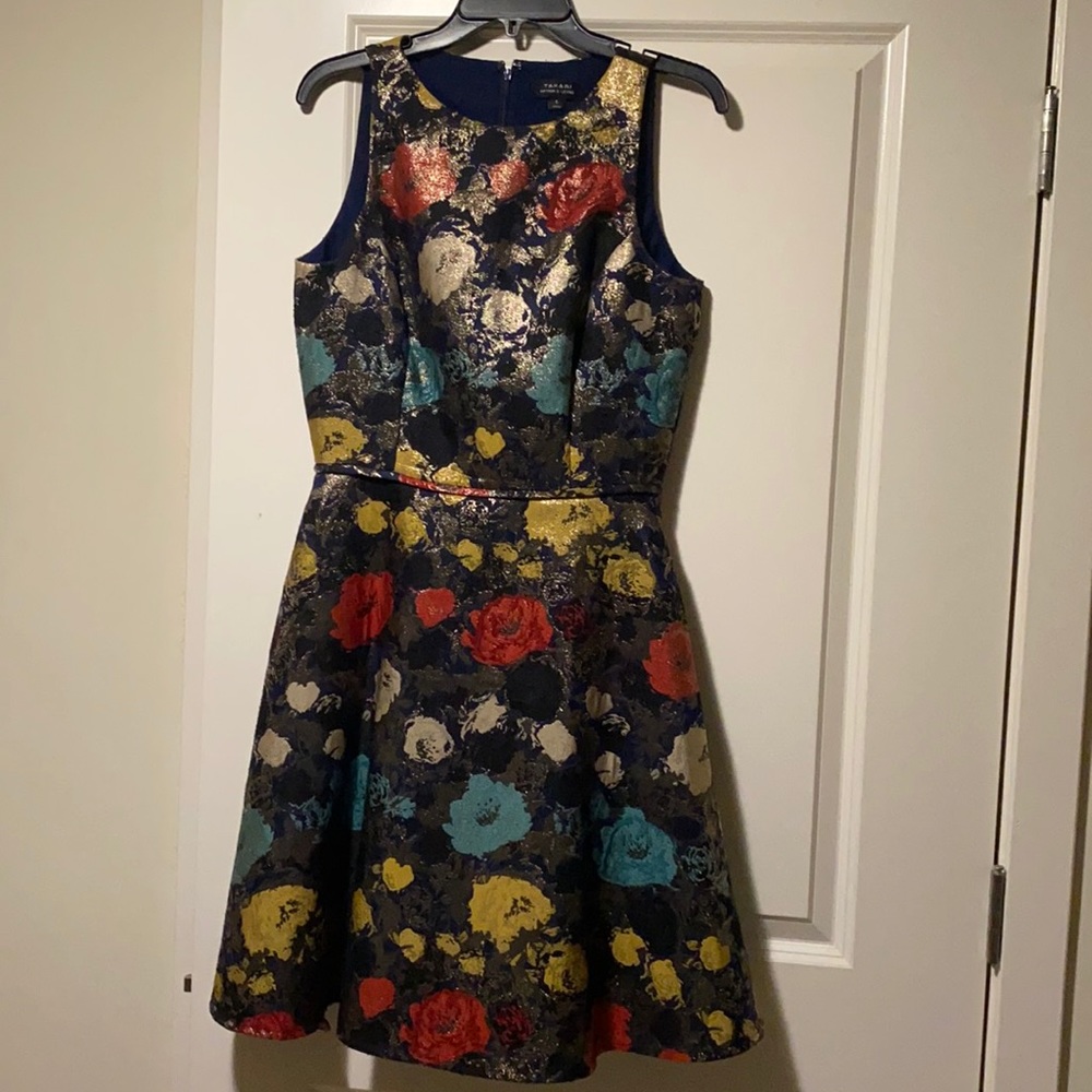 Tahari woman’s dress